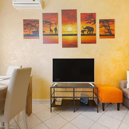Udine M2 Balcony Apt Διαμέρισμα Μιλάνο Εξωτερικό φωτογραφία